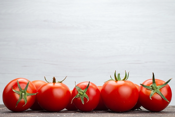 Máte přebytky rajčat? Top recepty na jejich zpracování.